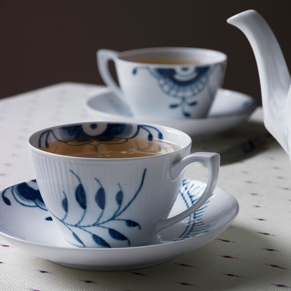 Blue Fluted Mega Cup with Saucer 28 cl, Royal Copenhagen