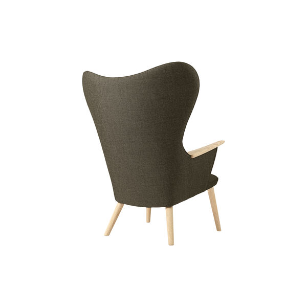 CH78 Mama Bear Lounge Chair, Passion 1101/soap treated oak, Carl Hansen & Søn