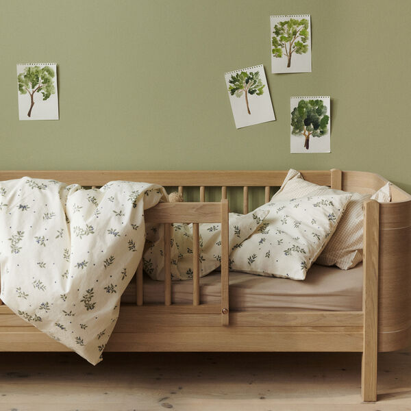 Juno Junior Bedding, blueberries, Dear April