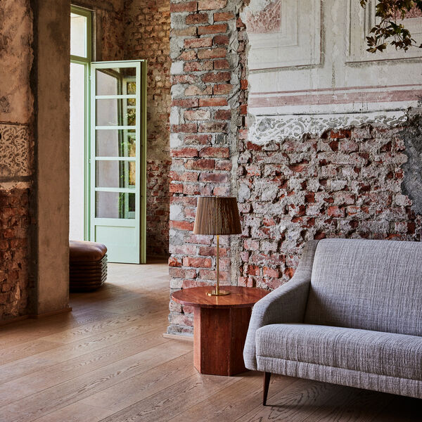 9205 Table Lamp, brass/bamboo, GUBI