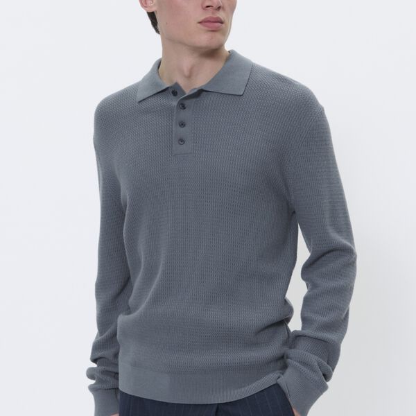 MAkerone Polo, stormy weather, Matinique