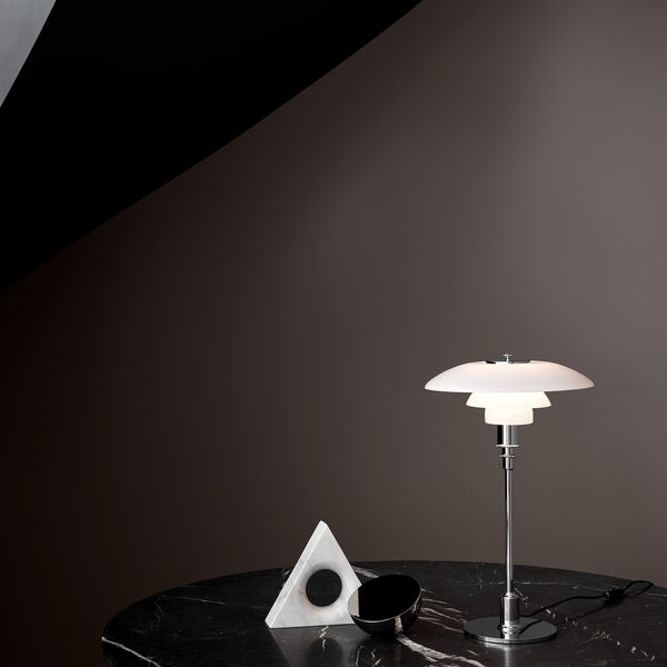 Louis Poulsen table lamp opal glass PH 2/1, Chrome plated