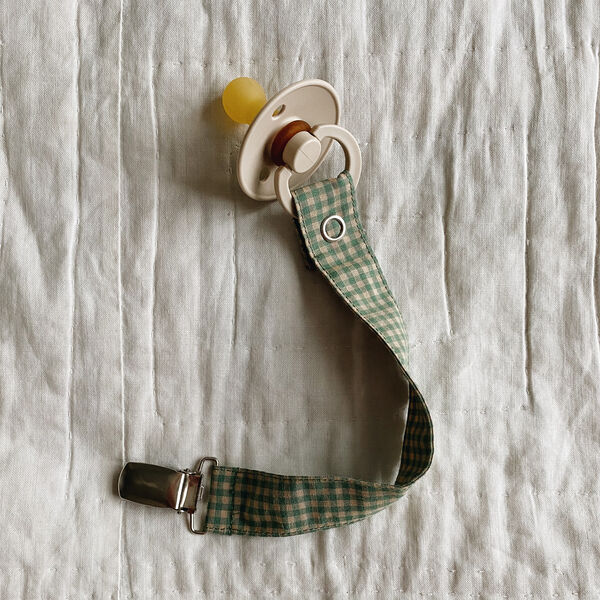 Pacifier Clip, green check, Lalaby