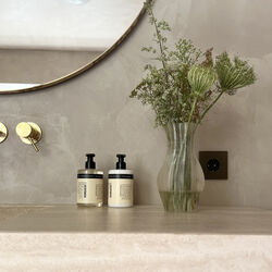 05 Hand Lotion, Rhubarb & Birch, Humdakin