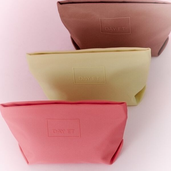 Day RE-Mono Pouchy S, custard, DAY ET