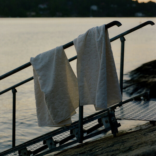 Cilla Bath Towel | Off-White, Ferm Living