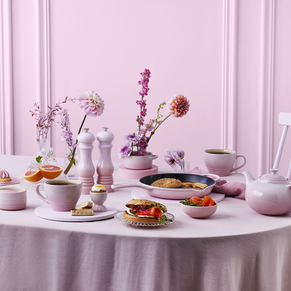 Signature Snack Bowl Ø 12 cm, shell pink, Le Creuset