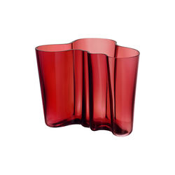Alvar Aalto Vase 16 cm, cranberry, Iittala