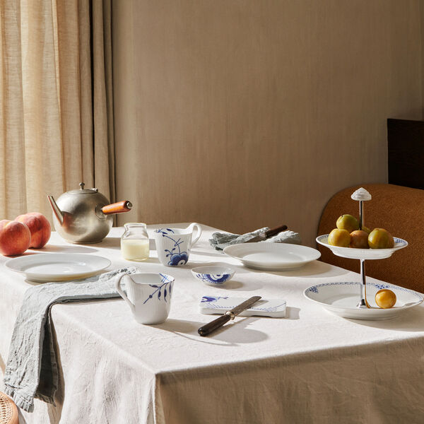 White Fluted Plate Ø 19 cm, Royal Copenhagen