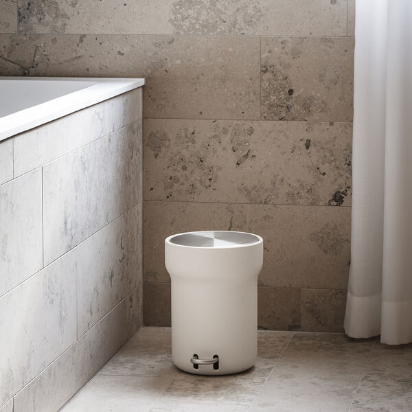Citadel Pedal bin, sand, Eva Solo