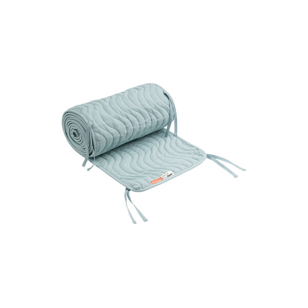 Quilted Bed Bumper with Strings, blue, Done by Deer