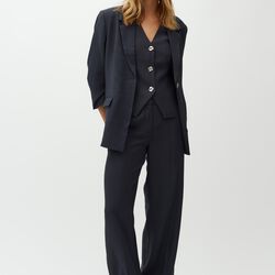 Dagnise-M Pant, dark bering sea, mbyM