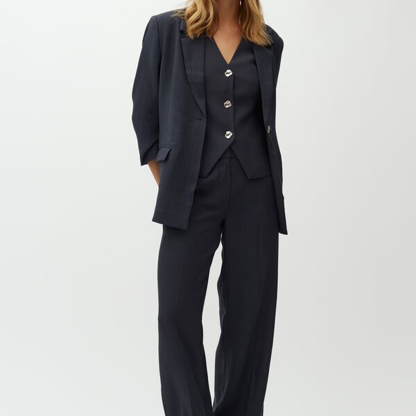 Dagnise-M Pant, dark bering sea, mbyM