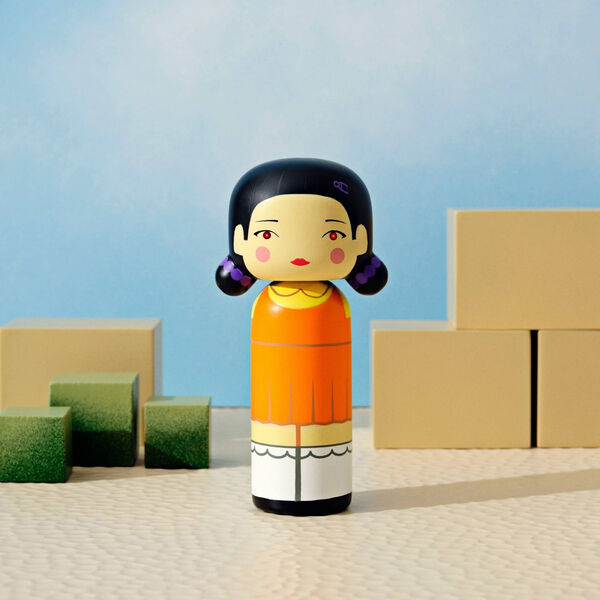 Kokeshi Young-hee Kokeshi Young-hee, Lucie Kaas