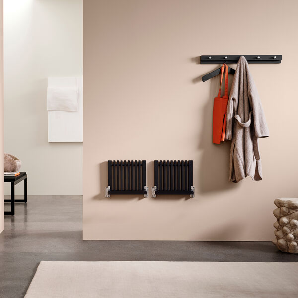 Cutter Seat, black/oak Cutter Seat, black/oak, Skagerak by Fritz Hansen