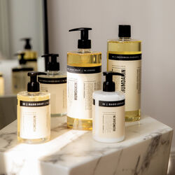 01 Hand Soap, Chamomile & Sea Buckthorn, Humdakin