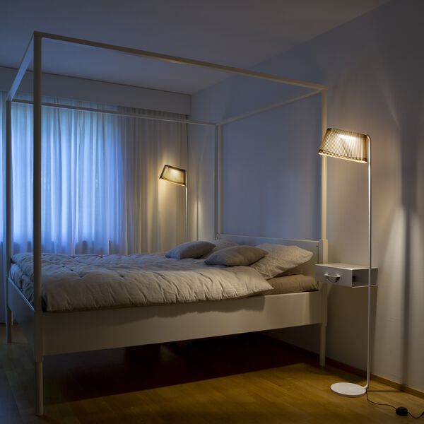 Owalo 7010 Floor Lamp, white, Secto Design
