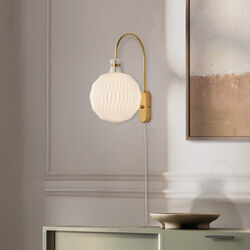 Kaare Klint Legacy 101 Wall Lamp, LE KLINT