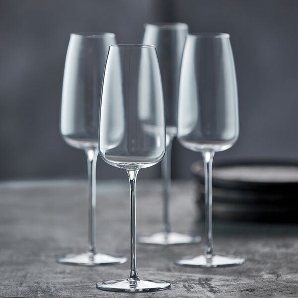 Veneto Champagne Glass 2 pcs Veneto Champagne Glass 2 pcs, Lyngby Glas
