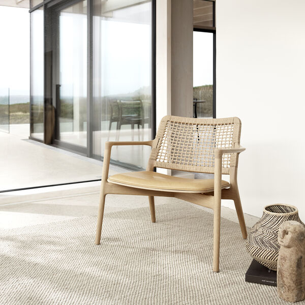 VIPP488 Cabin Lounge Chair, light oak/sand, Vipp