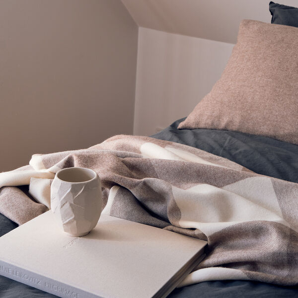 Santa Fe Throw, 00284 walnut brown, Silkeborg Uldspinderi