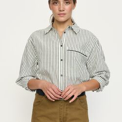 SRDorothy Shirt, arctic wolf, Soft Rebels