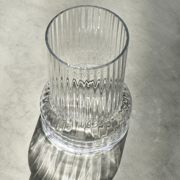 Hvils Ridged Vase, Villa Collection