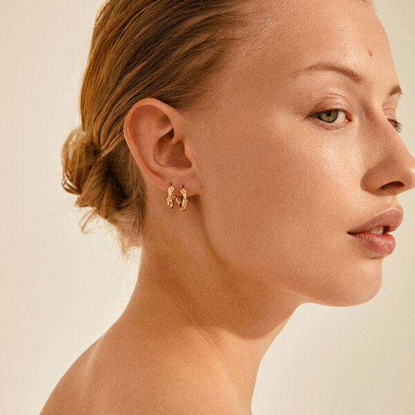ZION Huggie Earrings Small, gold plated, Pilgrim