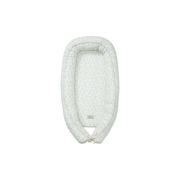 Baby Nest, green leaves, Cam Cam Copenhagen