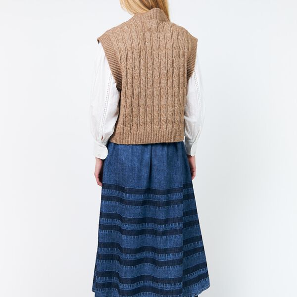 FinnLL Knit Vest SL, camel, Lollys Laundry