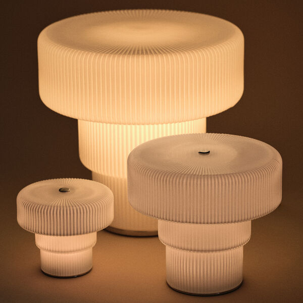 Ripple Portable Lamp | H 16,5 | White, Ferm Living