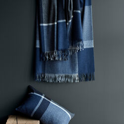 Manhattan Throw, dark blue/asphalt, ELVANG