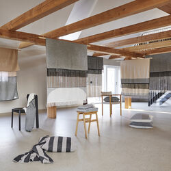 Aymara Throw, grey, Form & Refine