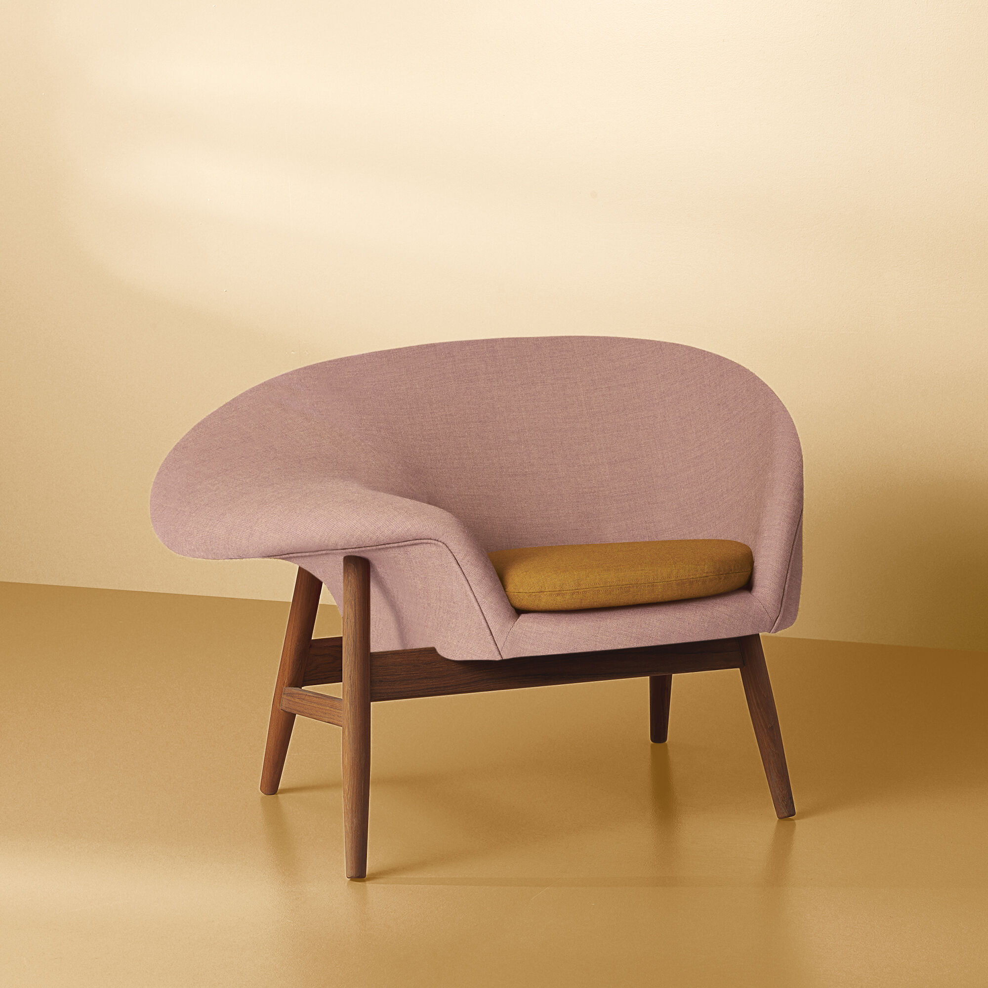 Fried egg chair replica shop