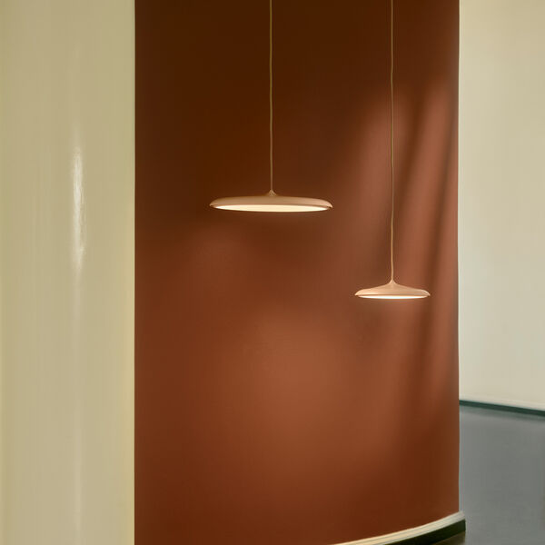 Artist 40 Pendant, dusty rose, Design For The People