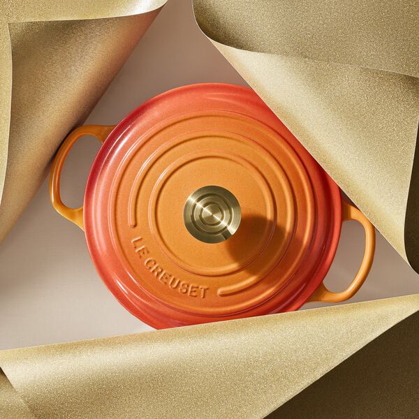 Round cast iron Anniversary round casserole &Oslash; 24 cm, flamme dor&eacute;e, Le Creuset