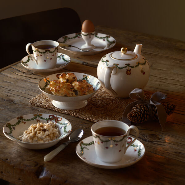 Star Fluted Christmas Deep Plate &Oslash; 17 cm, Royal Copenhagen