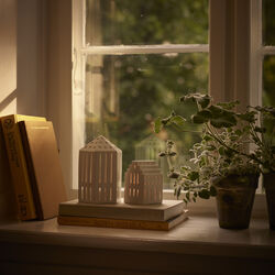 Urbania Lighthouse Long Church, K&auml;hler