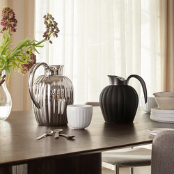 BERNADOTTE Thermo Jug, midnight black, Georg Jensen