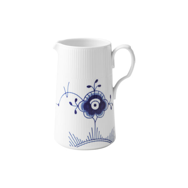 Blue Fluted Mega Jug 1.5 L Blue Fluted Mega Jug 1.5 L, Royal Copenhagen