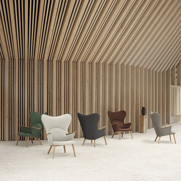 CH78 Mama Bear loungechair, umber 61275, Carl Hansen & S&oslash;n