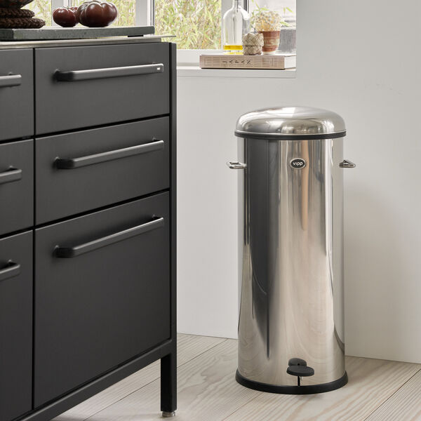 VIPP17 Pedal Bin, stainless steel, Vipp