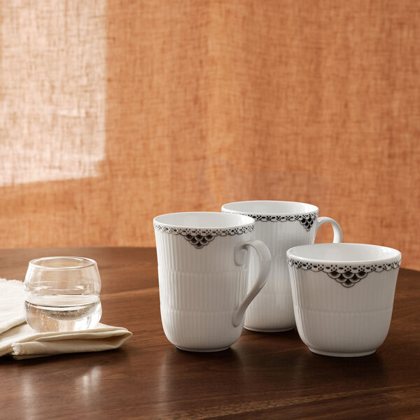 Black Lace Thermo Cup 26 cl Black Lace Thermo Cup 26 cl, Royal Copenhagen