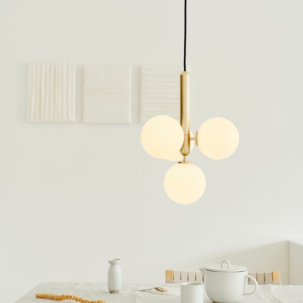 Miira 4 Pendant, brass/opal white, Nuura