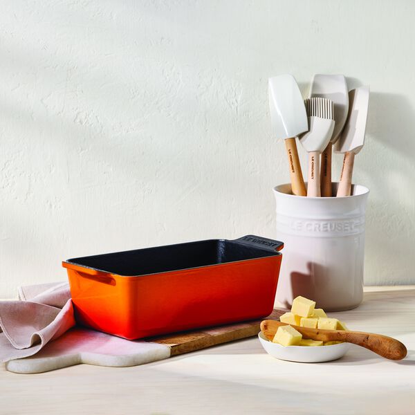 Cast iron loaf pan 23 cm, volcanic, Le Creuset