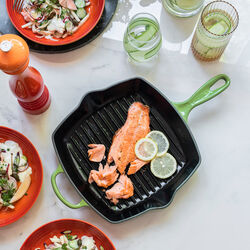 Signature cast iron square grillit 26 cm, bamboo green, Le Creuset