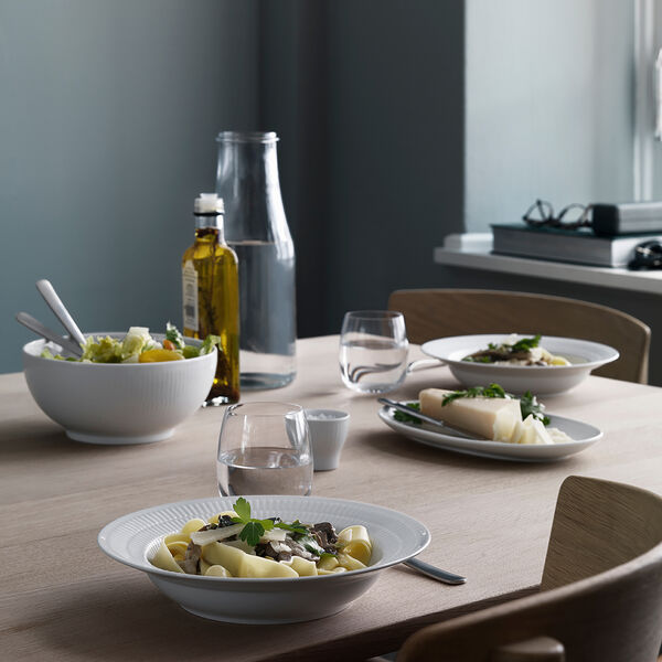 White Fluted Dish 23,5 cm, Royal Copenhagen