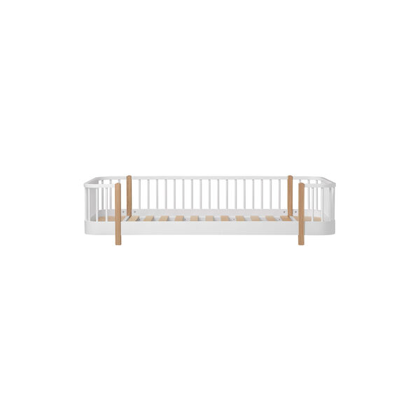 Wood Original Floor Bed, white/oak, Oliver Furniture