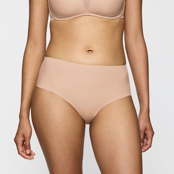 Smart Invisible Maxi, neutral beige, Triumph