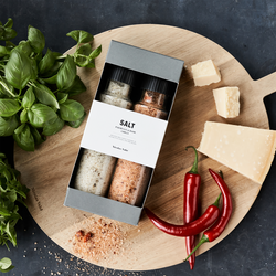 Parmesan/basil salt & chilli salt, Nicolas Vah&eacute;
